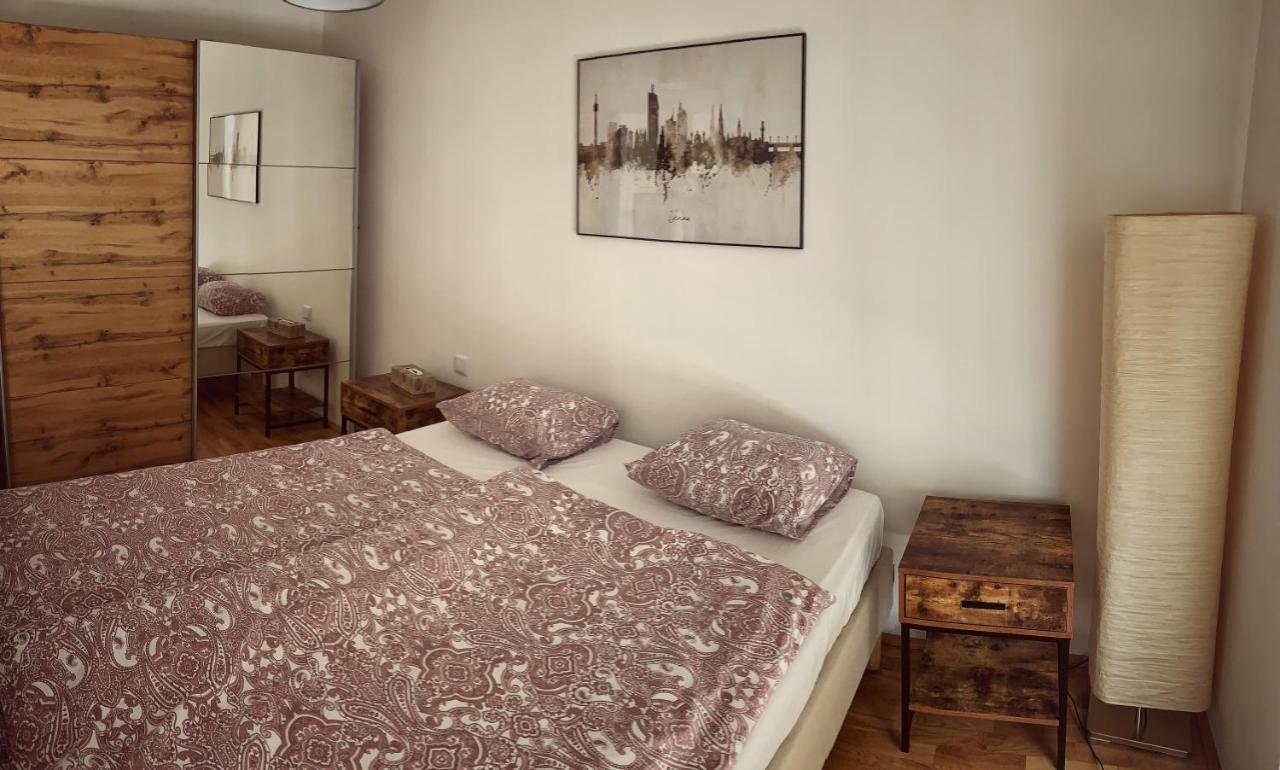 Luma Apartment Near Schoenbrunn With Parking Wien Eksteriør billede